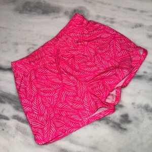 Vineyard Vines Girls Performance Shorts size S 7/8